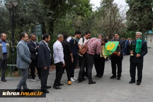 به مناسبت فرا رسیدن دهه کرامت؛

 حضور خادمان آستان قدس رضوی(ع) در دانشکده فنی انقلاب اسلامی 2