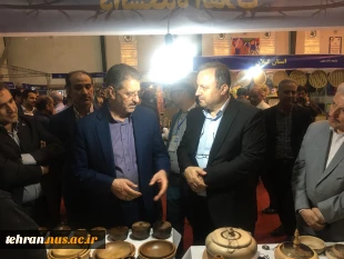 بازدید رئیس دانشگاه ملی مهارت کشور از غرفه دانشکده فنی انقلاب اسلامی در هشتمین بازارچه دانشجویی دانشگاه ملی مهارت در دانشکده دکتر شریعتی تهران 3